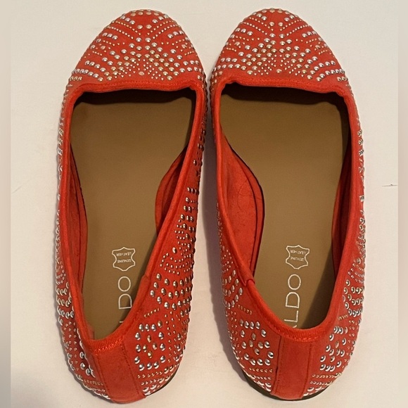 Aldo Khabou Red Rhinestone Embellished Women's Flats - Picture 10 of 16